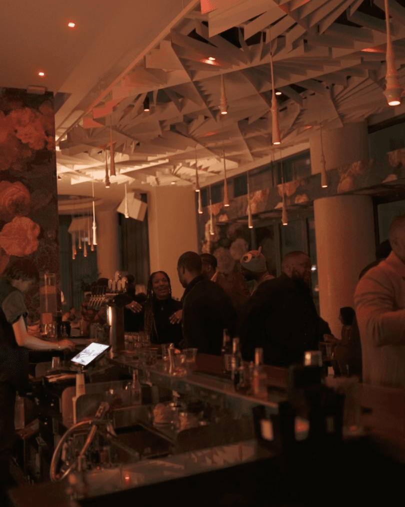 MOONLIGHT AT W PHILADELPHIA FT SIBBY LIV